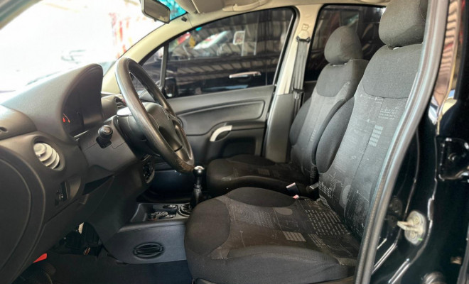 Citroën C3 GLX 1.4/ GLX Sonora 1.4 Flex 8V 5p 2008 Flex-8