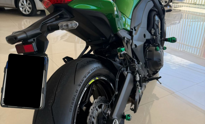 KAWASAKI Z 1000 2018 Gasolina-4