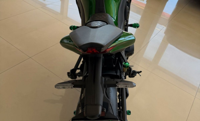 KAWASAKI Z 1000 2018 Gasolina-3