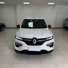 Seu próximo carro econômico e confiável te espera — agende um test-drive no Kwid Intense agora!-0