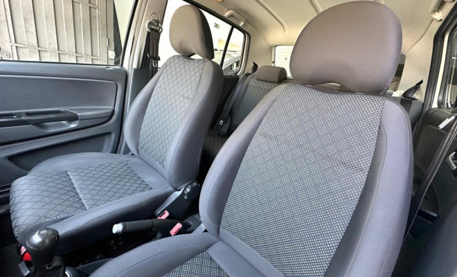 VW - VolksWagen Fox Trendline 1.0 Flex 12V 5p 2016 Flex-7