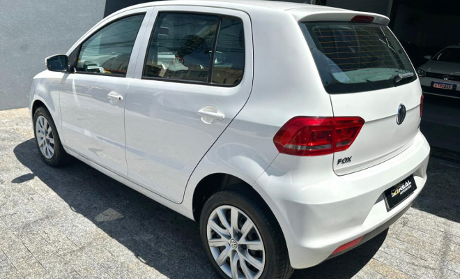 VW - VolksWagen Fox Trendline 1.0 Flex 12V 5p 2016 Flex-3