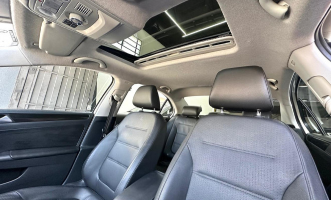 VW - VolksWagen JETTA Comfortline 2.0 T.Flex 8V 4p Tipt. 2014 Flex-8