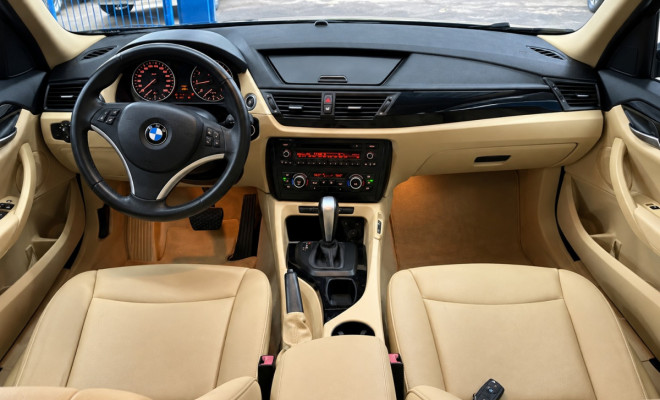 BMW X1 SDRIVE 18i 2.0 16V 4x2 Aut. 2013 Gasolina-10