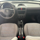 GM - Chevrolet Corsa Sedan Joy 1.0-4