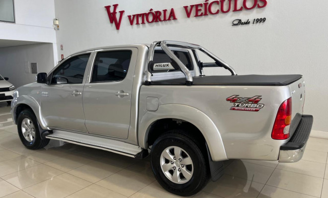 Toyota Hilux CD SRV D4-D 4x4 3.0 TDI Diesel Aut 2011 Diesel-8