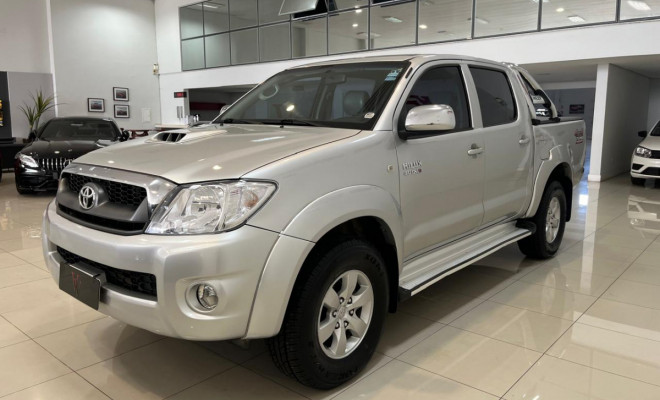 Toyota Hilux CD SRV D4-D 4x4 3.0 TDI Diesel Aut 2011 Diesel-2