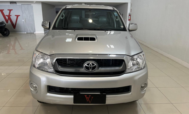 Toyota Hilux CD SRV D4-D 4x4 3.0 TDI Diesel Aut 2011 Diesel-0