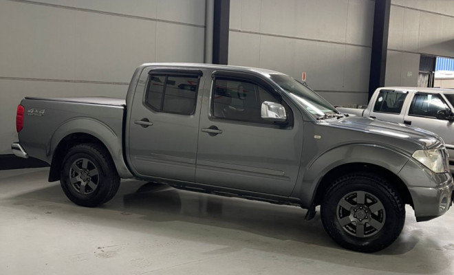 Nissan Frontier SEL CD 4x4 2.5 TB Diesel Aut. 2008 Diesel-3