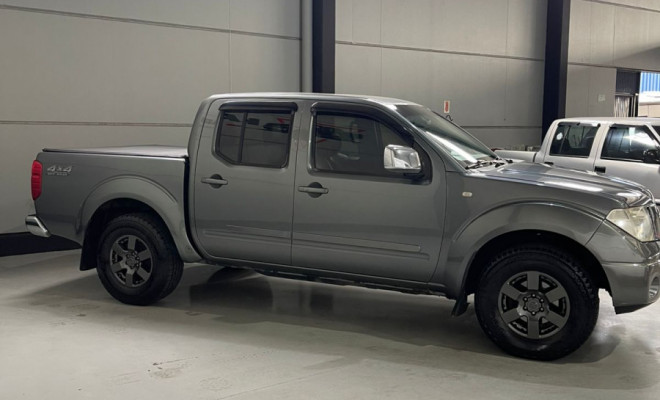 Nissan Frontier SEL CD 4x4 2.5 TB Diesel Aut. 2008 Diesel-2