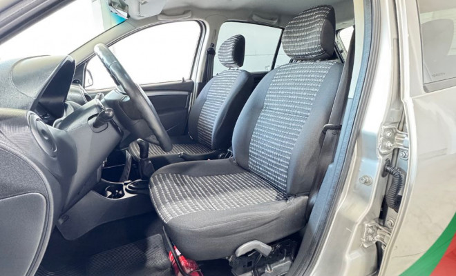 Renault SANDERO Expression Hi-Flex 1.6 8V 5p 2014 Flex-6