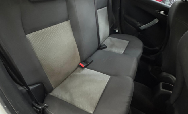 Peugeot 208 Active 2016 em Maricá: econômico, completo e com procedência garantida — clique e agende sua visita agora.-5