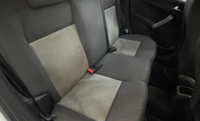 Peugeot 208 Active 2016 em Maricá: econômico, completo e com procedência garantida — clique e agende sua visita agora.-3