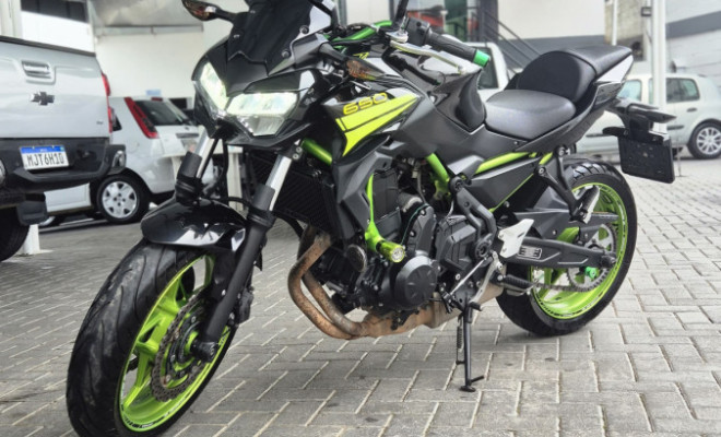 KAWASAKI Z 650 2021 Gasolina
