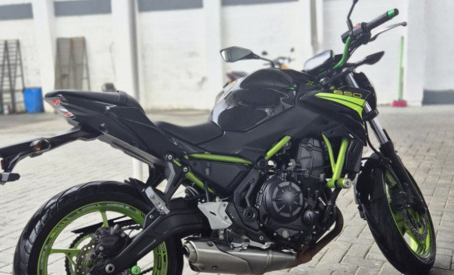 KAWASAKI Z 650 2021 Gasolina-3
