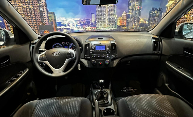 Hyundai i30 2.0 16V 145cv 5p Mec. 2011 Flex-4