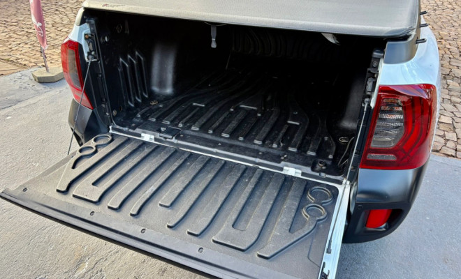 Renault DUSTER OROCH Express 1.6 Flex 16V Mec. 2019 Flex-6