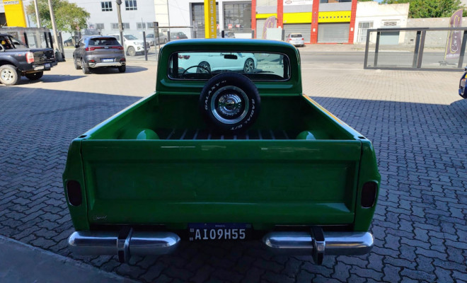 GM - Chevrolet C1404 1977 Gasolina-4