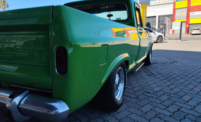 GM - Chevrolet C1404 1977 Gasolina-8