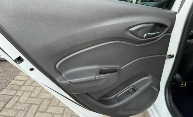 GM - Chevrolet PRISMA Sed. LTZ 1.4 8V FlexPower 4p 2017 Flex-17