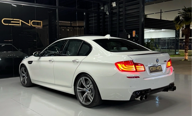 BMW M5 4.4 560cv Bi-Turbo Aut. 2013 Gasolina-1