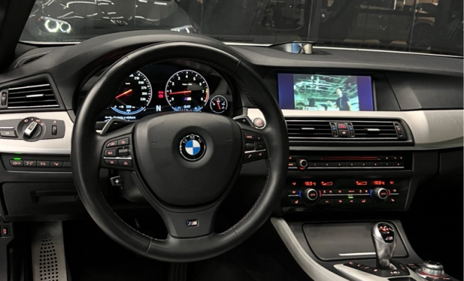 BMW M5 4.4 560cv Bi-Turbo Aut. 2013 Gasolina-5