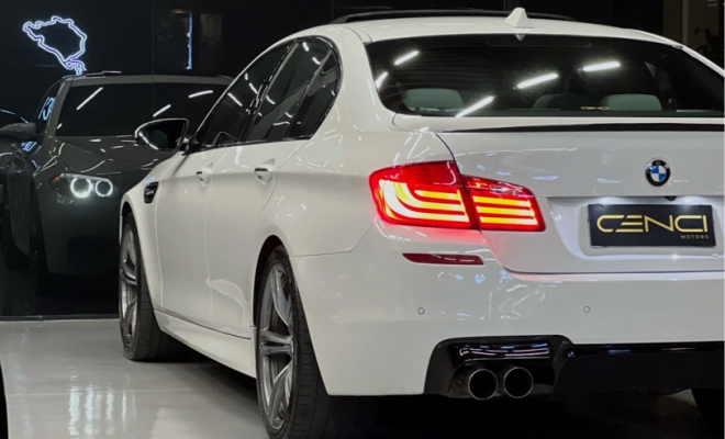 BMW M5 4.4 560cv Bi-Turbo Aut. 2013 Gasolina-3