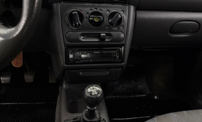 GM - Chevrolet Corsa Wind 1.0 MPFI / EFI  2p 1996 Gasolina-17