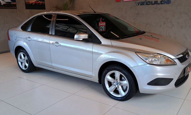 Ford Focus Sedan 2.0 16V/2.0 16V Flex 4p Aut. 2009 Flex-0