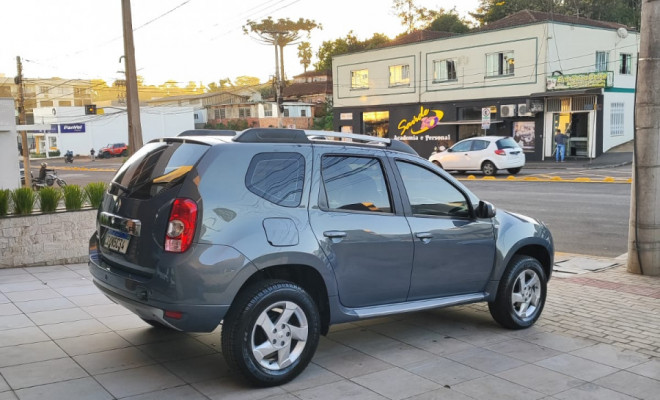 Renault DUSTER Dynamique 1.6 Flex 16V Mec. 2014 Flex-1