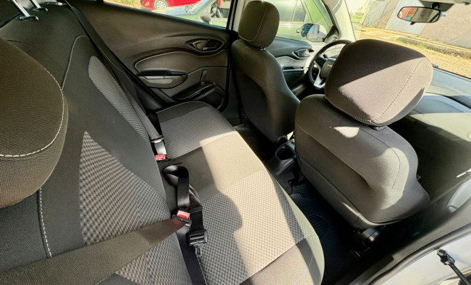 GM - Chevrolet ONIX HATCH LT 1.4 8V FlexPower 5p Mec. 2018 Flex-7