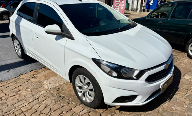 GM - Chevrolet ONIX HATCH LT 1.4 8V FlexPower 5p Mec. 2018 Flex-1