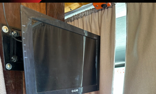 VW - VolksWagen Kombi Furgão 1988 Gasolina-6