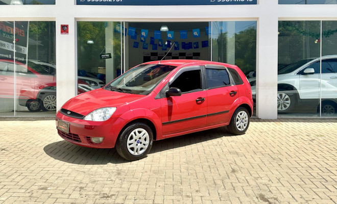 Ford Fiesta Personnalité 1.0 8V 66cv 5p 2007 Gasolina