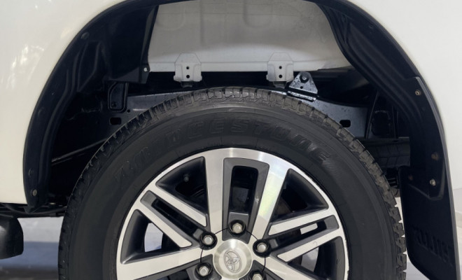 Toyota Hilux SR 2.8 4x4 2020 — potência, confiabilidade e desempenho no diesel que domina o mercado.-16