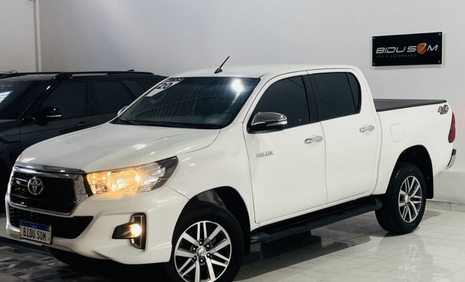 Toyota Hilux SR 2.8 4x4 2020 — potência, confiabilidade e desempenho no diesel que domina o mercado.-1