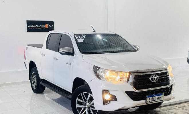 Toyota Hilux SR 2.8 4x4 2020 — potência, confiabilidade e desempenho no diesel que domina o mercado.