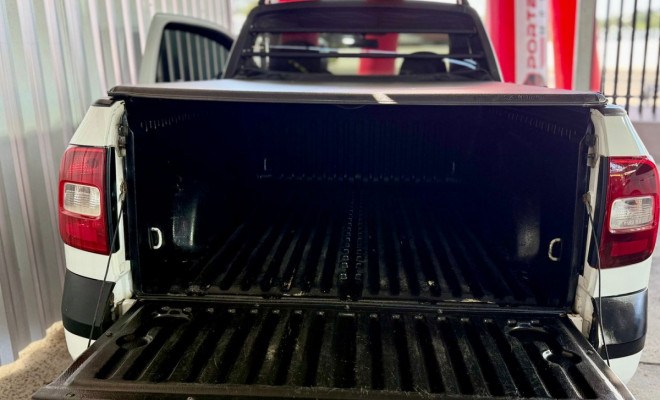 VW - VolksWagen Saveiro CS 1.6 Mi Total Flex 8V 2012 Flex-4