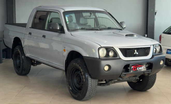 Mitsubishi L200 GL 2.5 4X4 CD Diesel 2012 Diesel-1