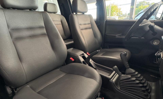 Mitsubishi L200 GL 2.5 4X4 CD Diesel 2012 Diesel-11