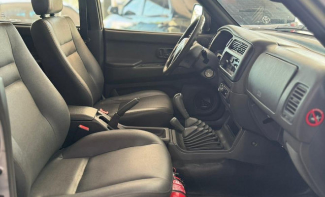 Mitsubishi L200 GL 2.5 4X4 CD Diesel 2012 Diesel-10