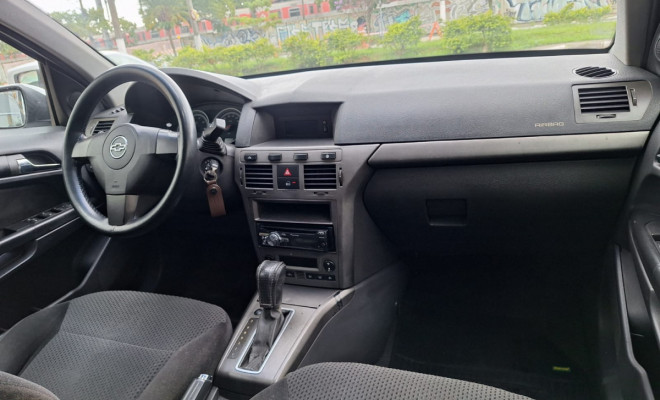 GM - Chevrolet Vectra GT 2.0 MPFI 8V FlexPower Aut. 2008 Flex-7