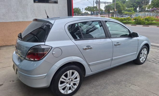 GM - Chevrolet Vectra GT 2.0 MPFI 8V FlexPower Aut. 2008 Flex-6