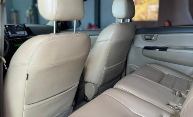 Toyota Hilux SW4 SRV D4-D 4x4 3.0 TDI Dies. Aut 2012 Diesel-14