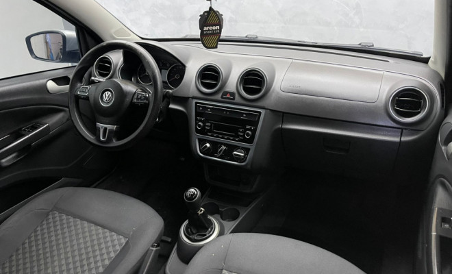 VW - VolksWagen VOYAGE COMF/Highli. 1.6 T.Flex 8V 4p 2015 Flex-6