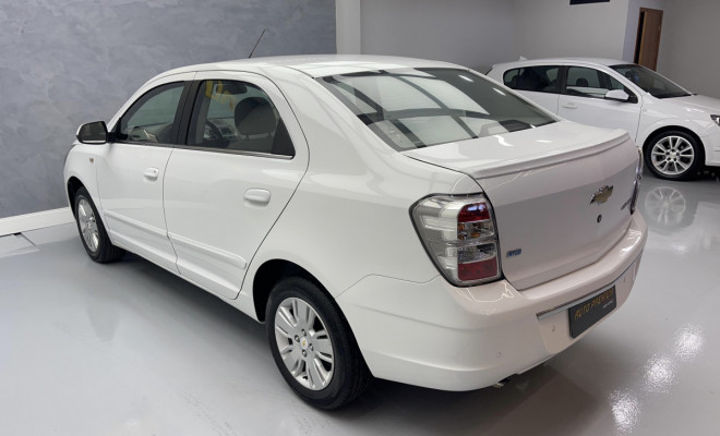 GM - Chevrolet COBALT LTZ 1.8 8V Econo.Flex 4p Aut. 2014 Flex-0