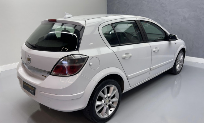 GM - Chevrolet Vectra GT-X 2.0 MPFI 8V FlexPower Aut. 2009 Flex-2