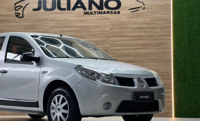 Renault SANDERO Expression Hi-Flex 1.0 16V 5p 2010 Flex-10