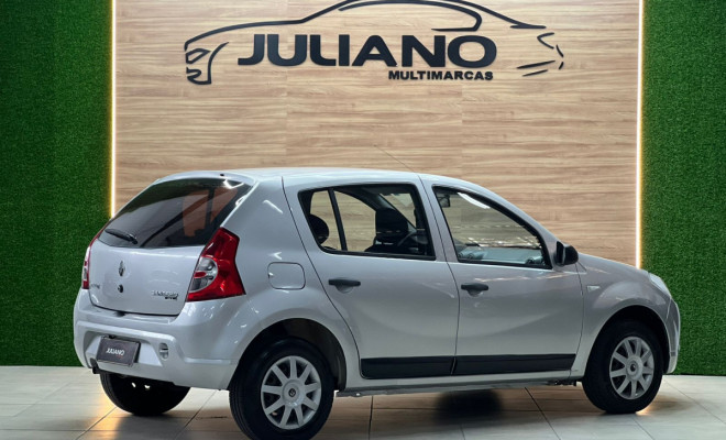 Renault SANDERO Expression Hi-Flex 1.0 16V 5p 2010 Flex-1