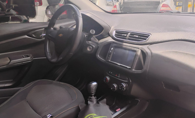 GM - Chevrolet ONIX HATCH LT 1.0 8V FlexPower 5p Mec. 2014 Flex-3